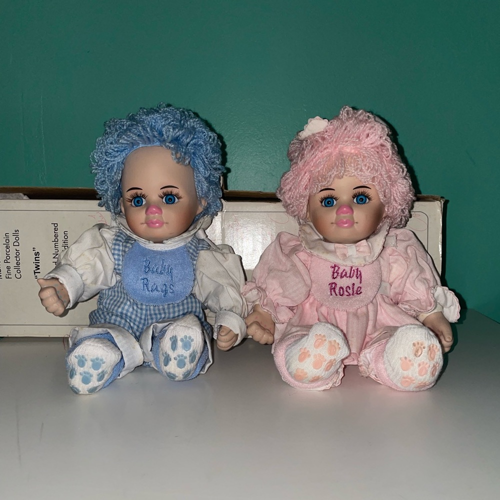 Marie Osmond Tiny Tot Twin Doll Set - Baby Rags & Baby Rosie